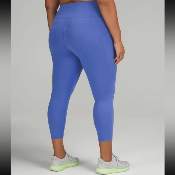 Lululemon Wunder Train HR Leggings with pockeys 25” - Picture 3 of 6
